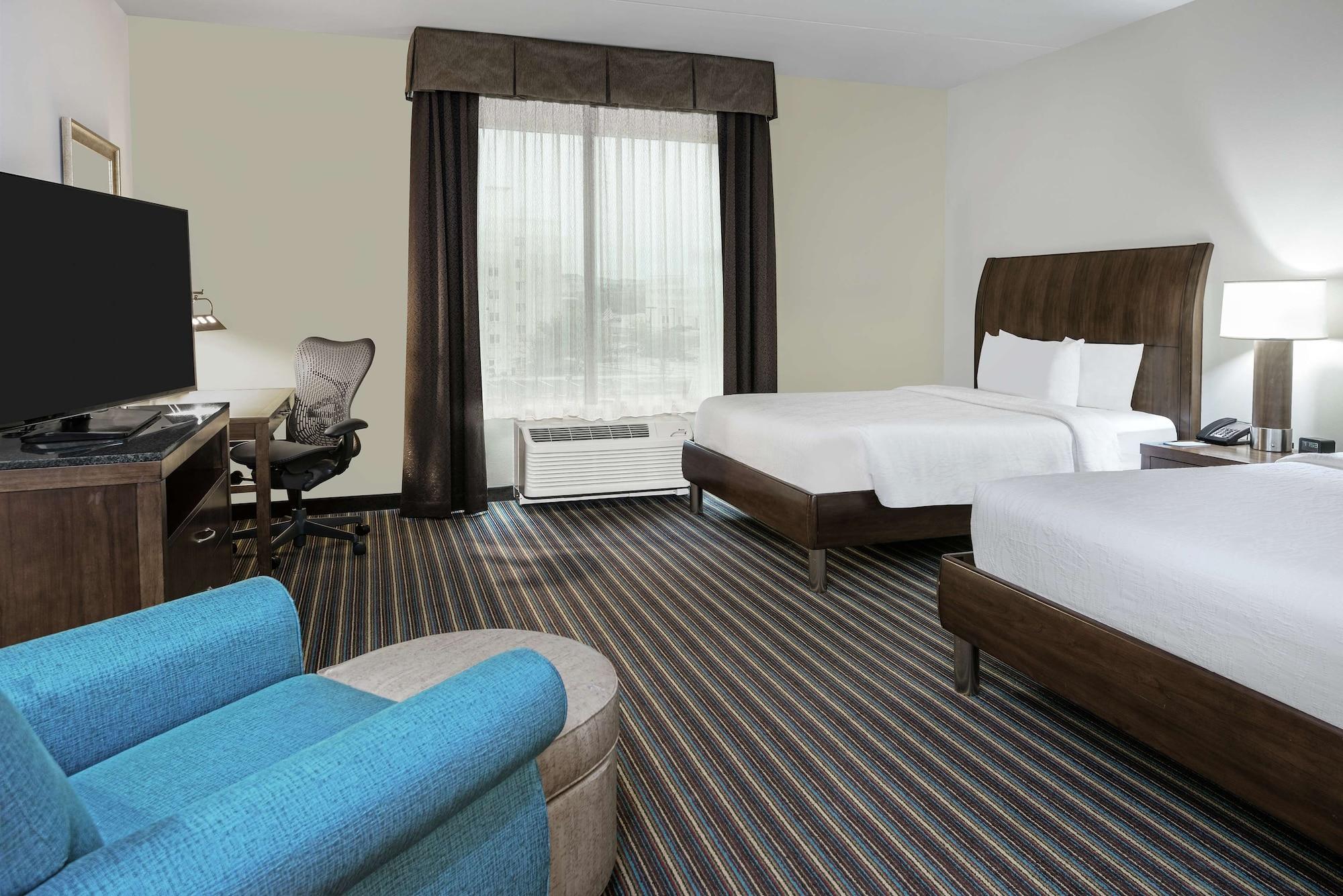Hilton Garden Inn San Antonio/Rim Pass Drive Exterior foto
